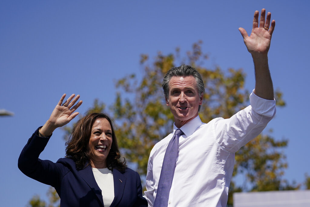 Harris stumps for Gavin Newsom as she rails against recall effort