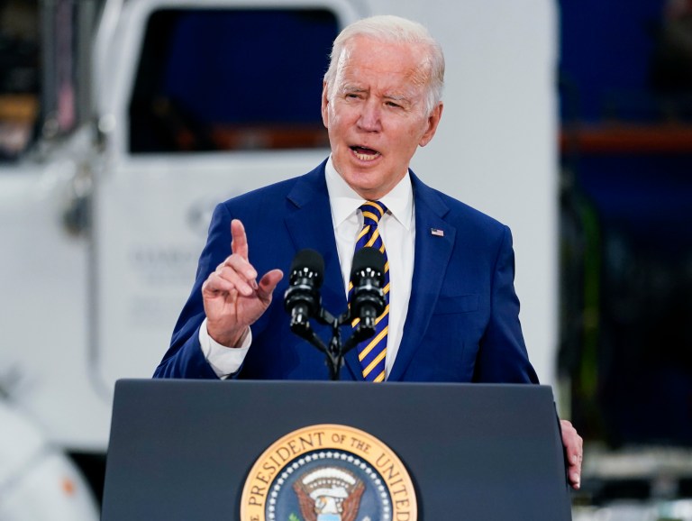 Minnesota protesters greet Biden with signs reading ‘You suck’ and ‘FJB’