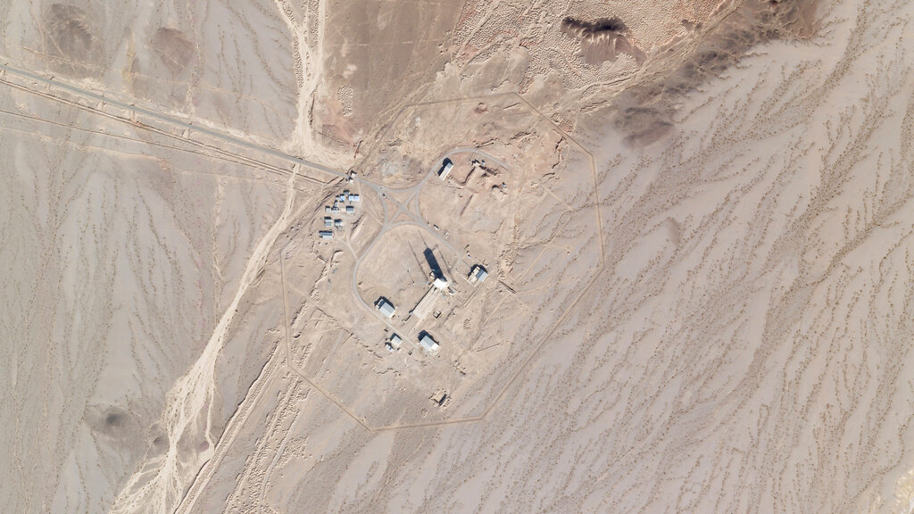 Iran allegedly preparing for space launch amid continued Vienna talks