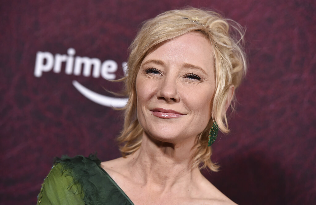 Anne Heche crash: Star will ‘pull through’ after shocking high-speed crash, ex-boyfriend says