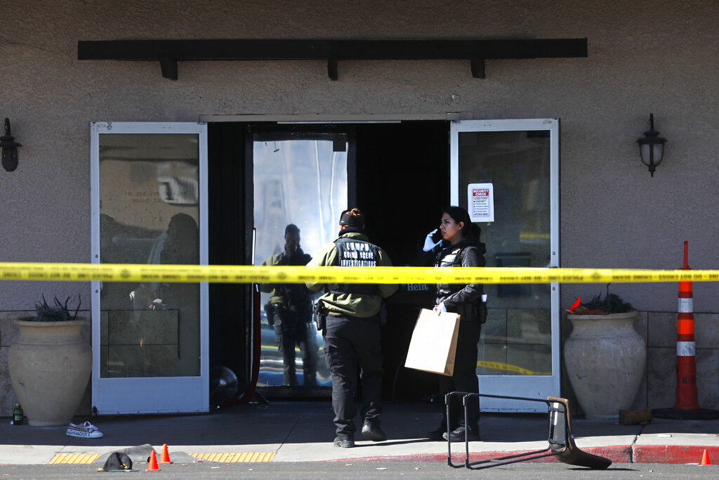 Las Vegas shooting leaves one dead and 14 injured