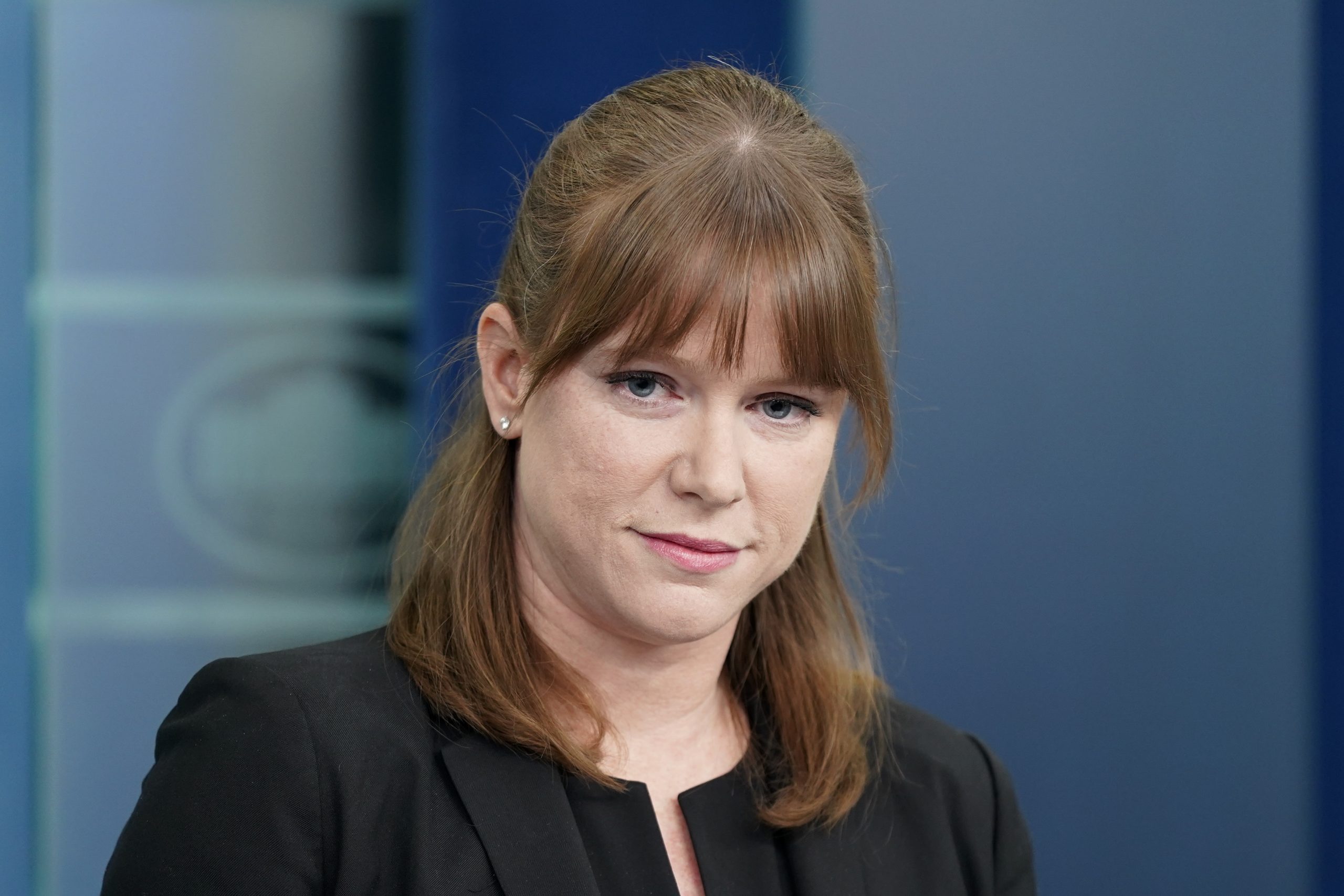 White House comms director tests positive for COVID-19 day before correspondents’ dinner