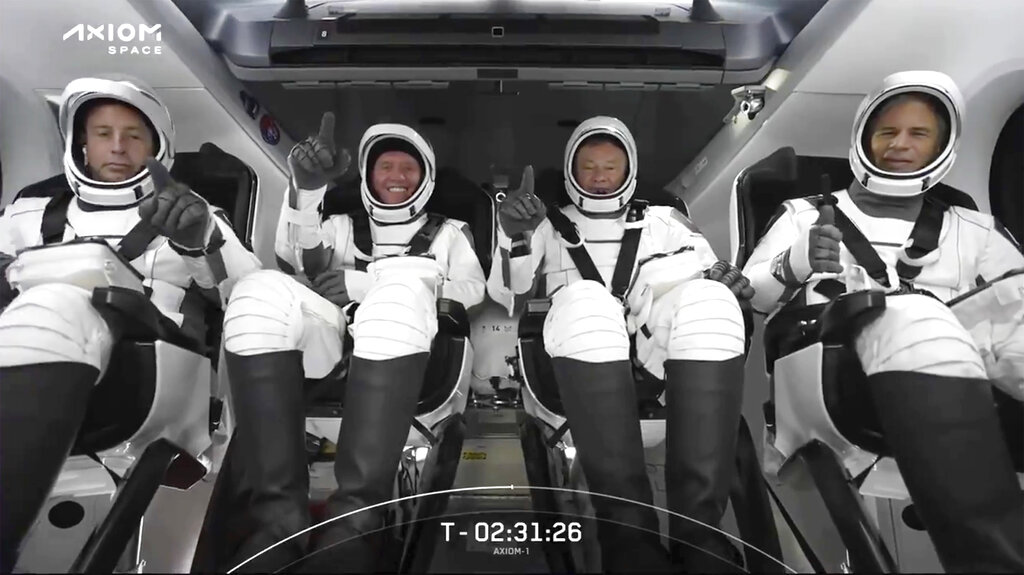 First private mission to International Space Station returns to Earth