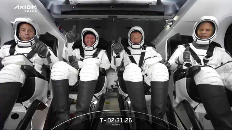 First private mission to International Space Station returns to Earth