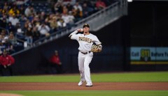 Every Major League Baseball team should have jersey patches