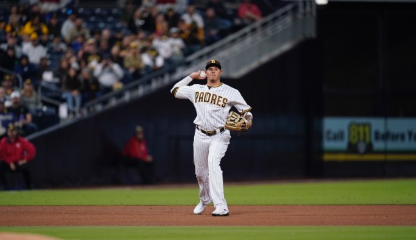 Every Major League Baseball team should have jersey patches