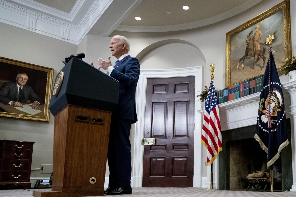 Neither party has a united stance on Ukraine — and it’s concerning