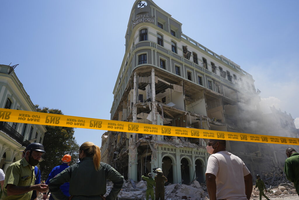 At least eight dead after explosion in Cuba