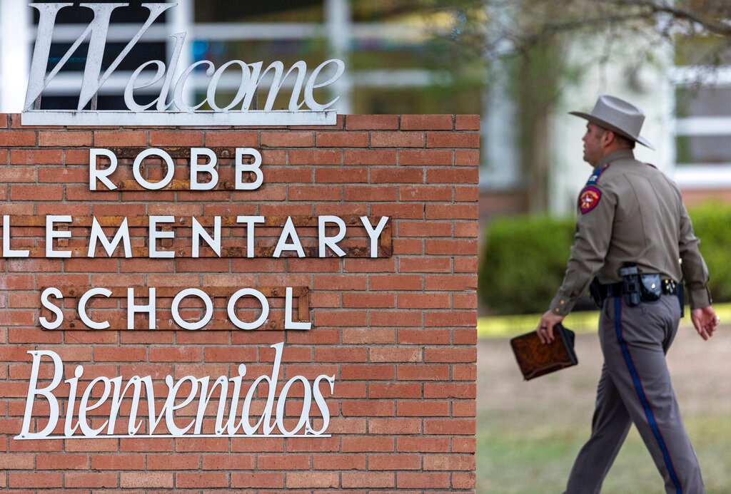 Suspected Uvalde gunman displayed violent tendencies before school massacre: Reports
