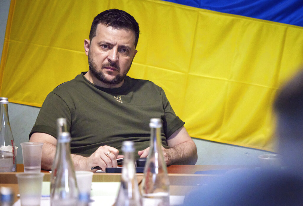 Zelensky: ‘Expect greater hostile activity’ as Ukraine awaits EU membership decision