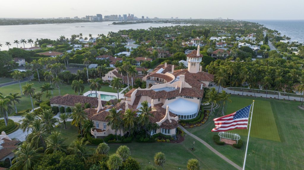 Judge to hear arguments on making Trump Mar-a-Lago raid affidavit public