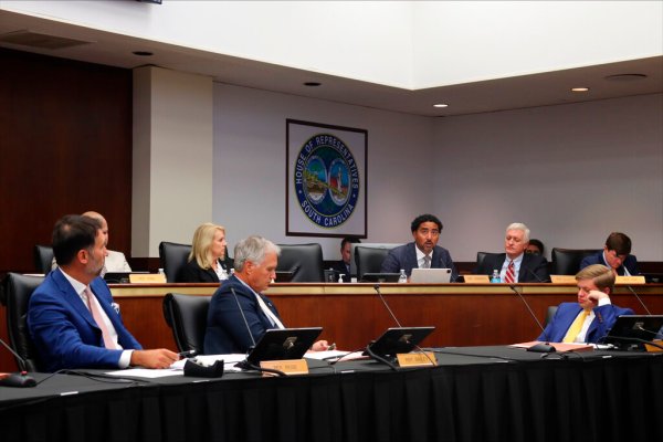 South Carolina House committee advances near-total abortion ban bill