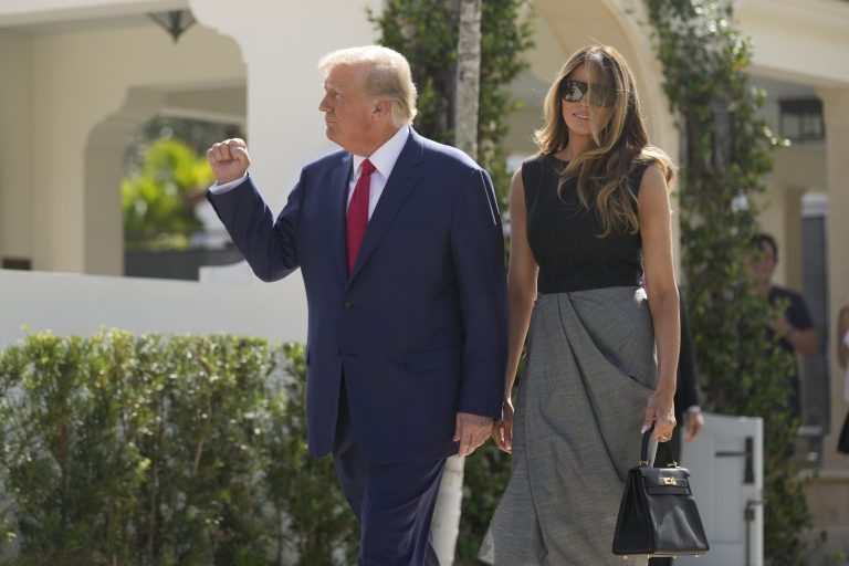 Trump reportedly shifts blame to Melania over Oz endorsement
