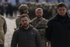 Ukraine has military brawn to retake Crimea, Biden official tells Congress