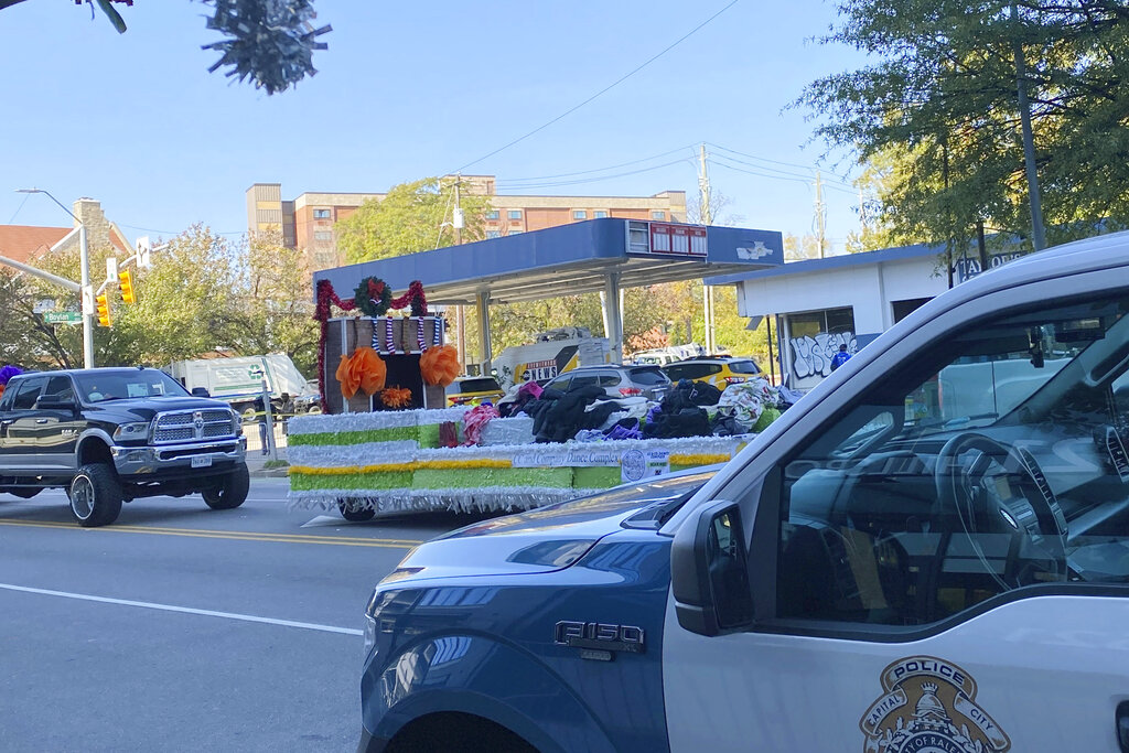 Raleigh Christmas Parade canceled after driver loses control, injures girl