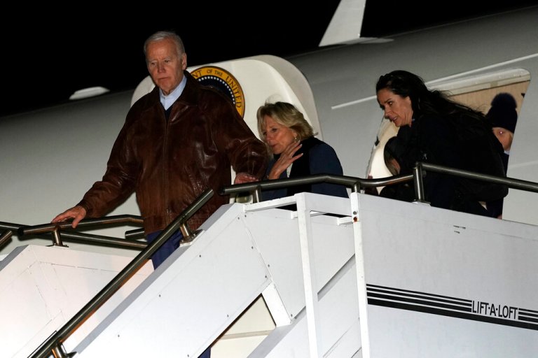 Republicans blast Biden’s ‘disgraceful’ extension to student loan payment pause