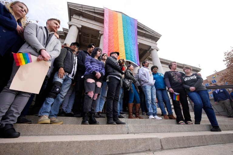 Colorado Springs nightclub shooting suspect to be held without bond