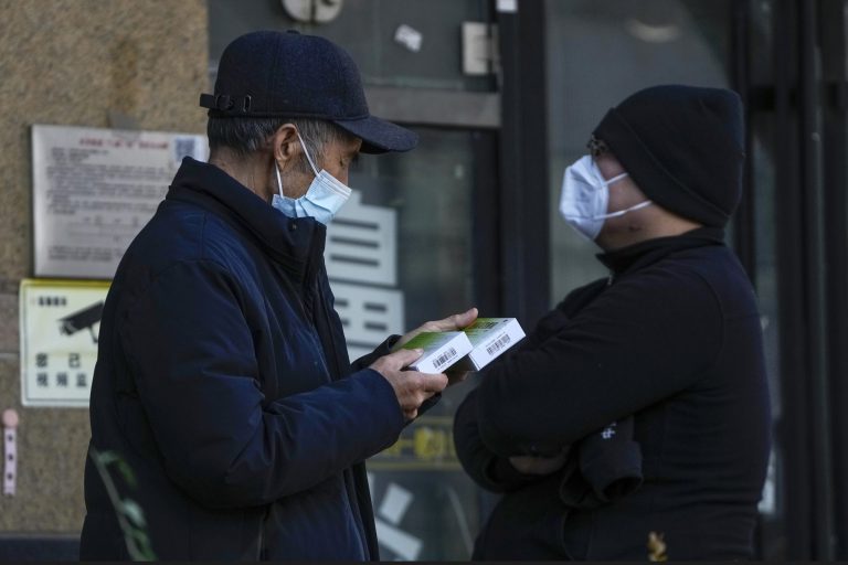 China to scrap COVID tracking app amid backlash to pandemic policies