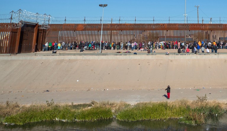 These three immigration issues will be the top stories of 2023