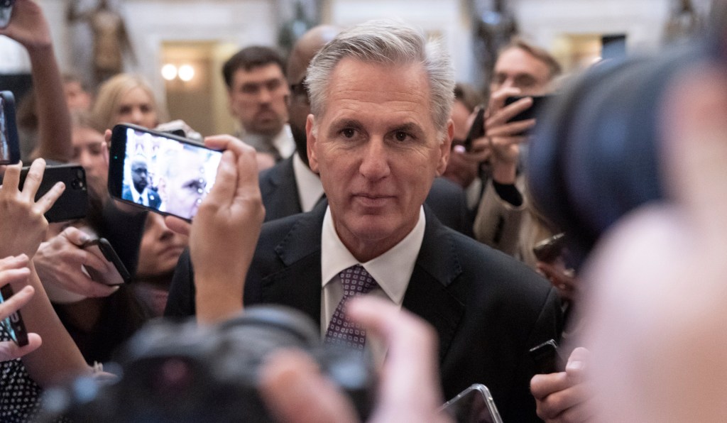 Crenshaw: McCarthy can win despite ‘bomb-throwing’ Republican defectors