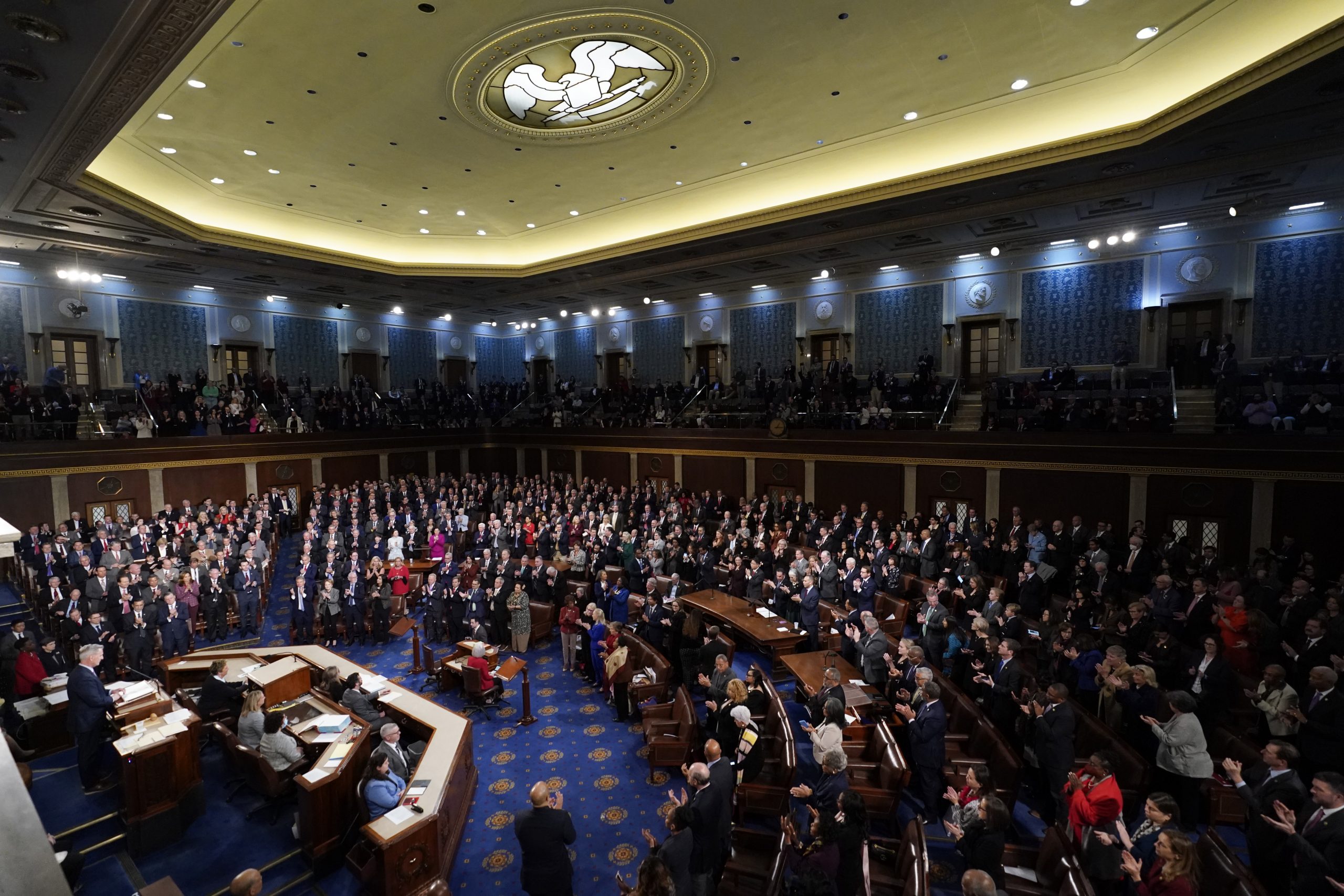 House Republicans delay action on immigration bill as cracks form in GOP