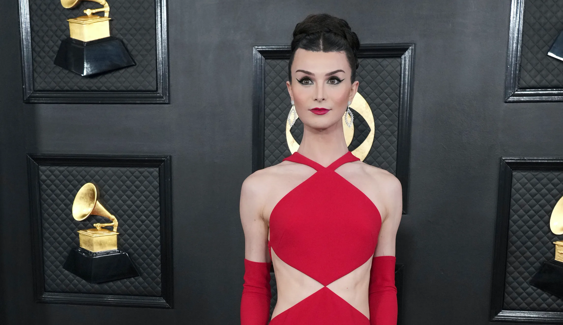 Dylan Mulvaney announces Nike partnership while modeling sports bra