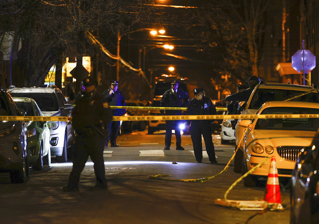 Suspect arrested in slaying of university police officer