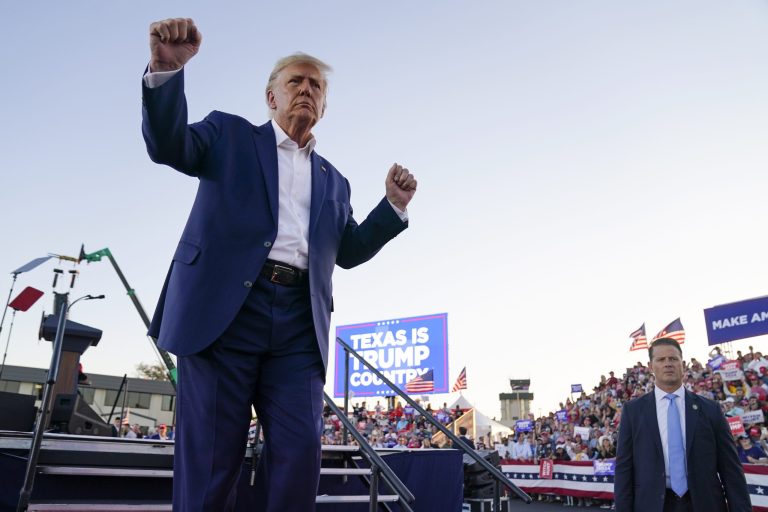 Trump turns to appeals court to stop Mark Meadows testimony before grand jury