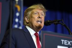 Donald Trump forced to cancel Iowa rally amid tornado watch