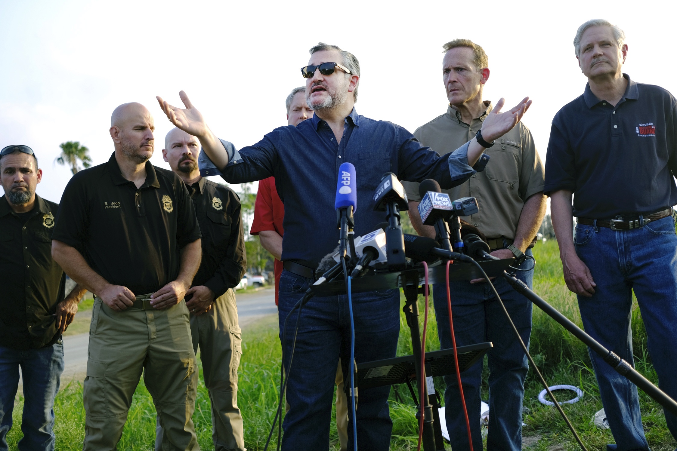 Ted Cruz blasts Biden for ‘hiding in the basement’ during the border crisis