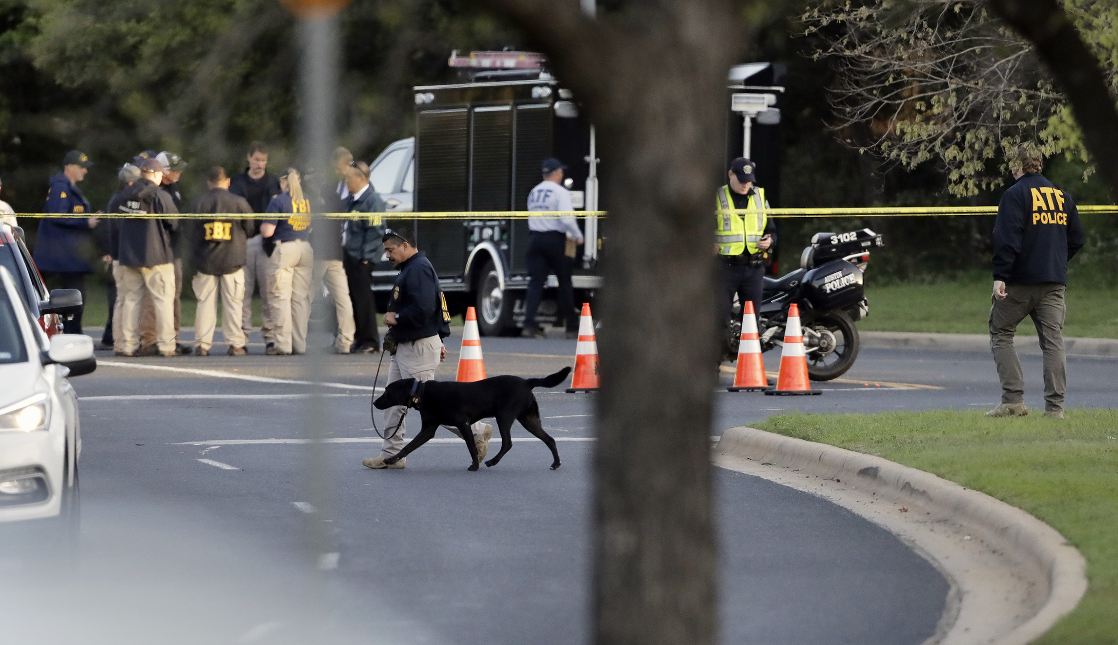 Austin likely facing a ‘serial bomber,’ police chief says