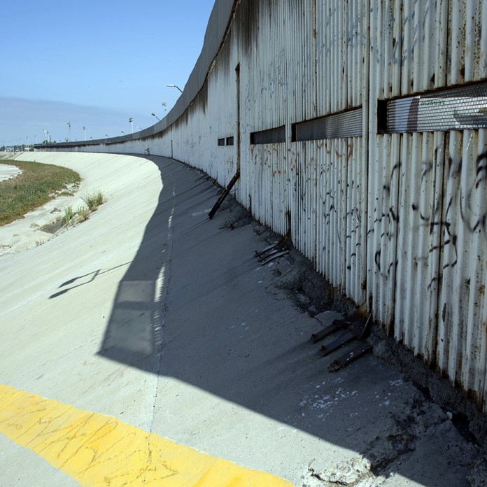 Republicans, Democrats Share Unusual History on Fence Law