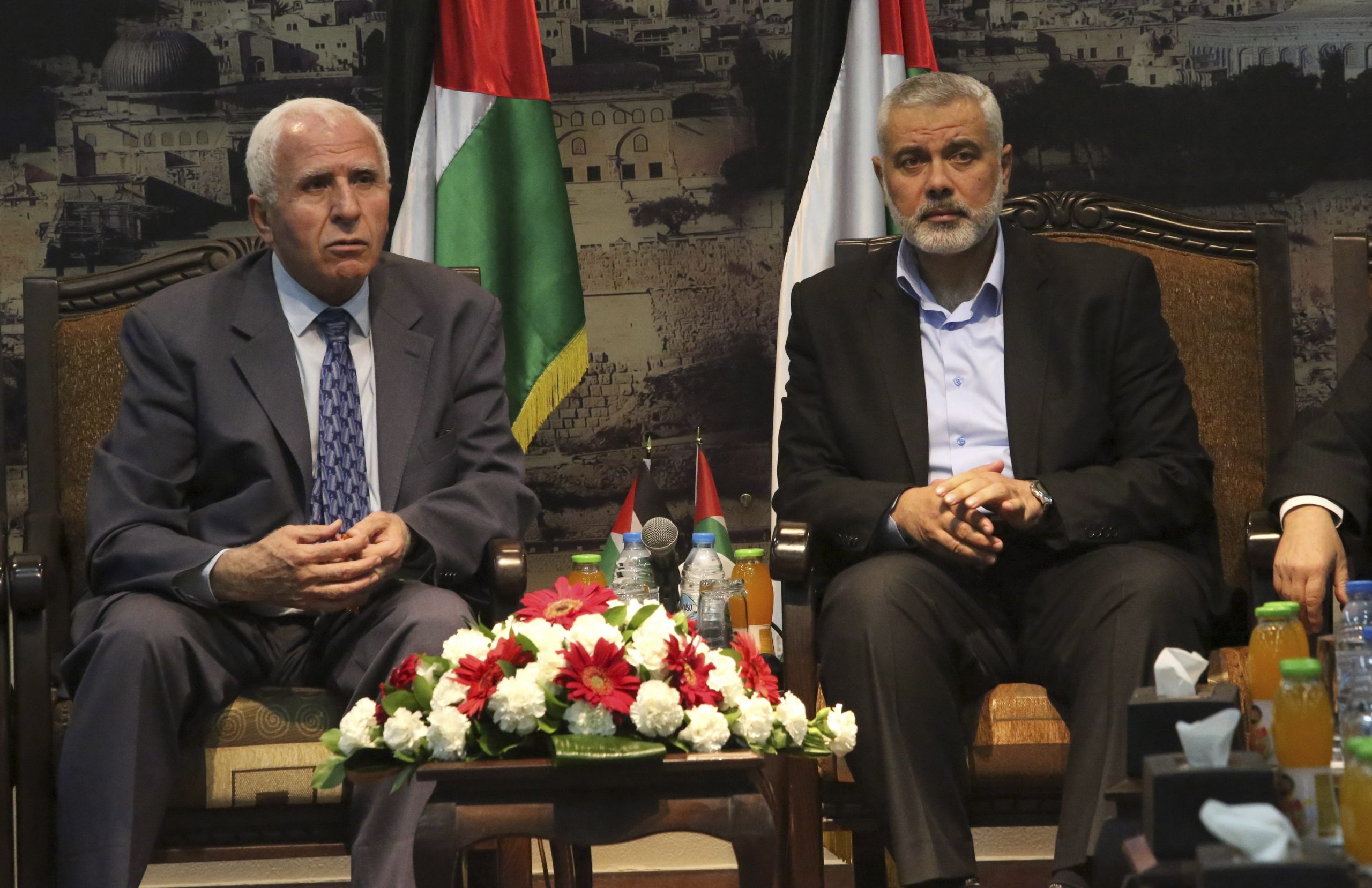 Palestinian rivals to try again for unity deal
