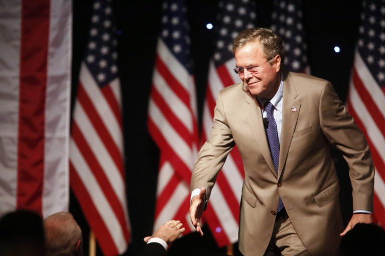 Republican presidential hopeful Jeb Bush greets supporters at the Hillsborough County Republican Party annual Lincoln Day Dinner, Friday, June 19, 2015 in Tampa, Fla. (Monica Herndon/The Tampa Bay Times via AP)Â 