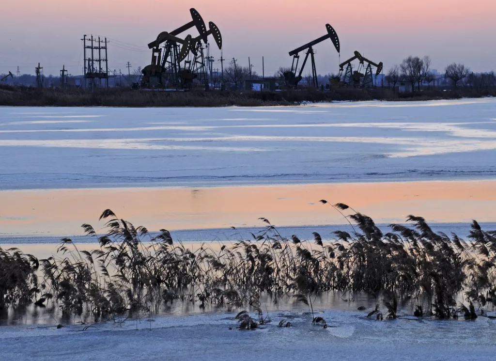 America must show energy leadership on a global stage