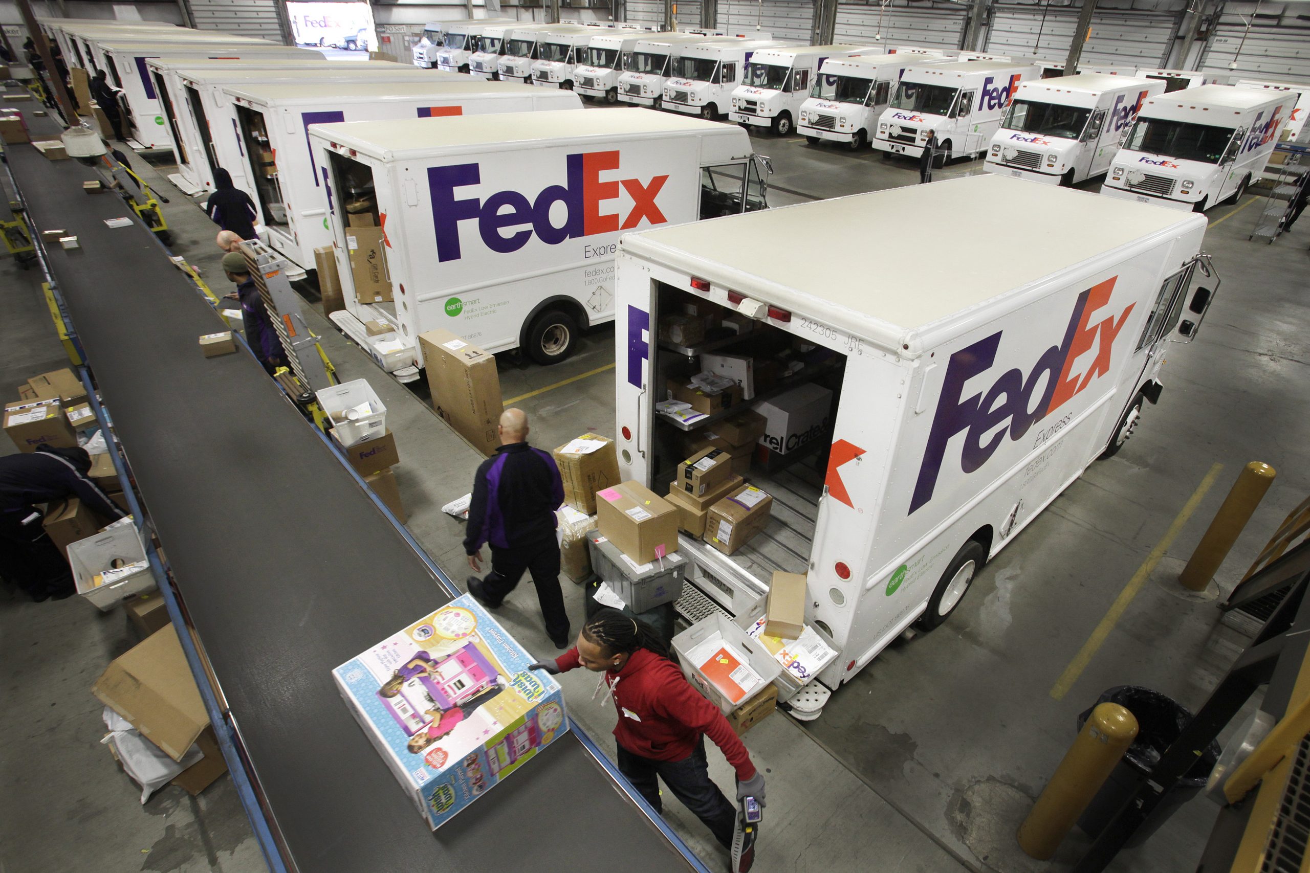 $18 billion in special privileges boost Post Office against rivals like FedEx, UPS