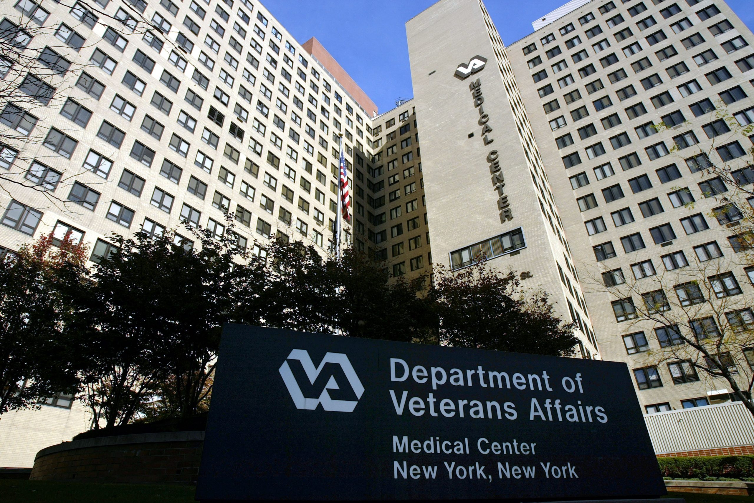 With VA construction more than $1b over budget, contractor refuses to work