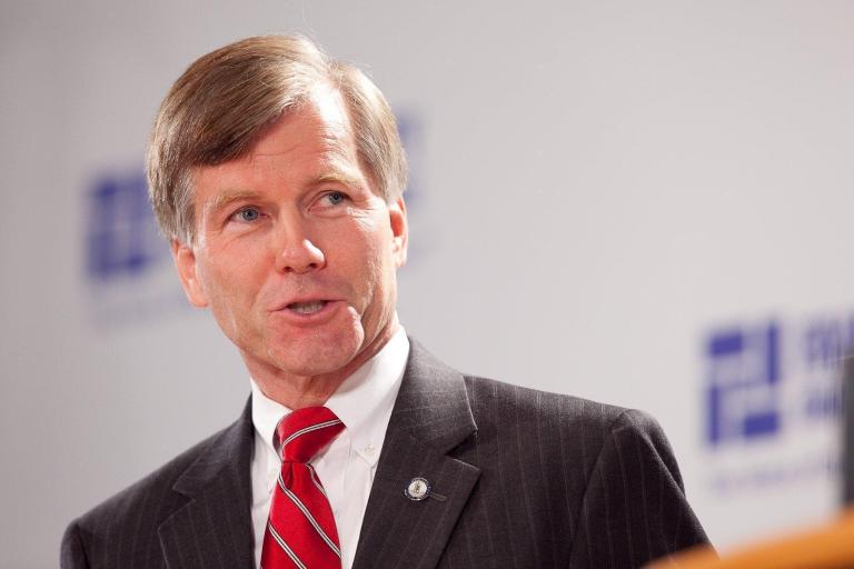 McDonnell unveiled a package of bills Monday intended to relieve localities of 20 so-called unfunded mandates ? costly rules passed down from the General Assembly with no state funding to pay for them.