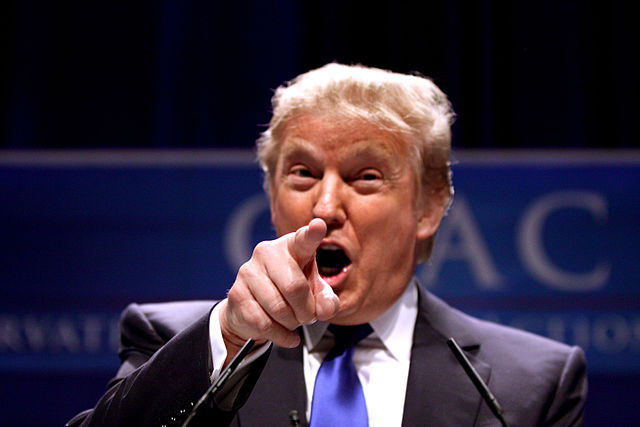 Trump Rambles in Italics, Makes His Closing Pitch in Bold