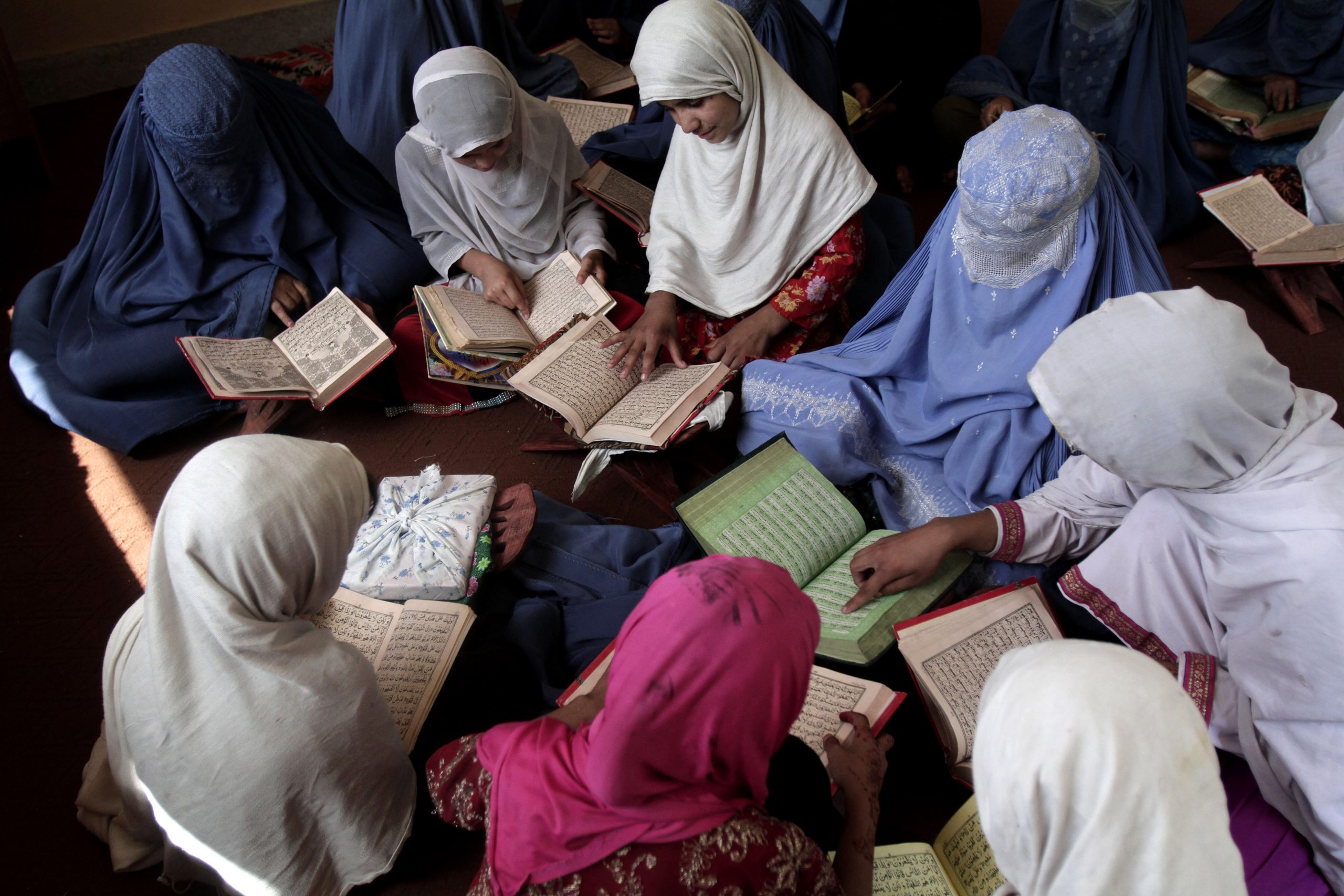 Afghan women to receive grant from USAID