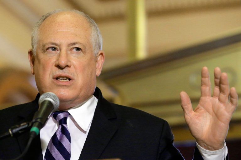 Illinois Gov. Pat Quinn speaks to reporters at the state Capitol on Wednesday, April 30, 2014, in Springfield Ill. (AP/Seth Perlman)