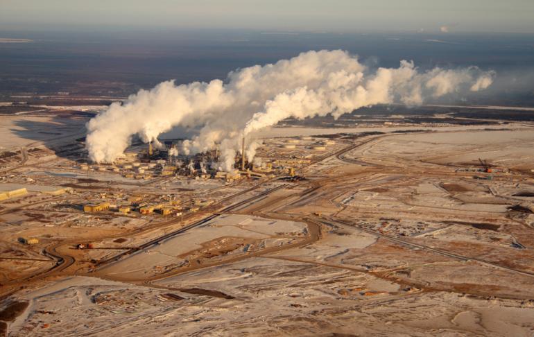 International Business Times: Europe to Canada: Keep (at least some of) your crude