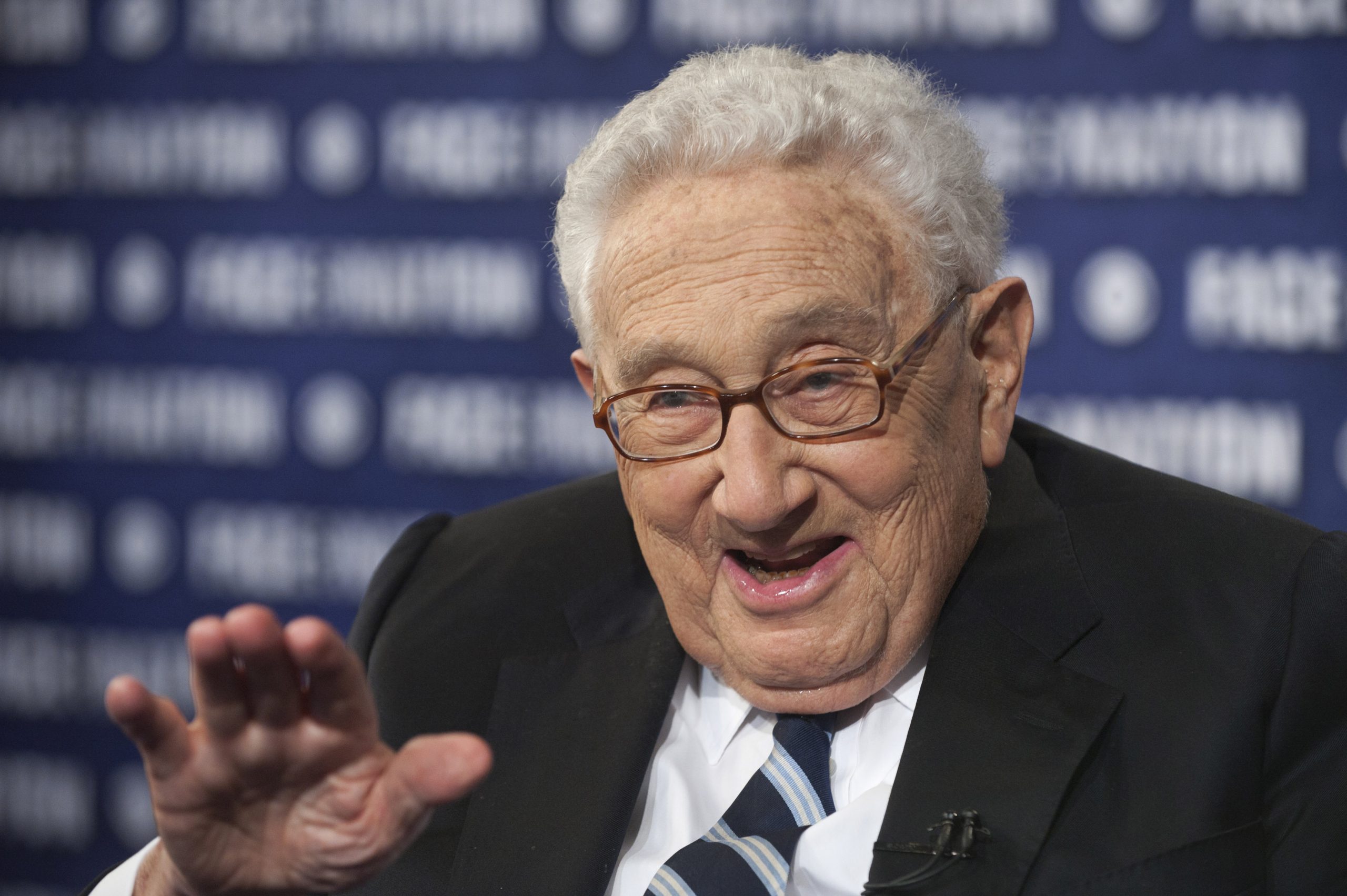 Henry Kissinger praises Hillary Clinton’s time as secretary of state