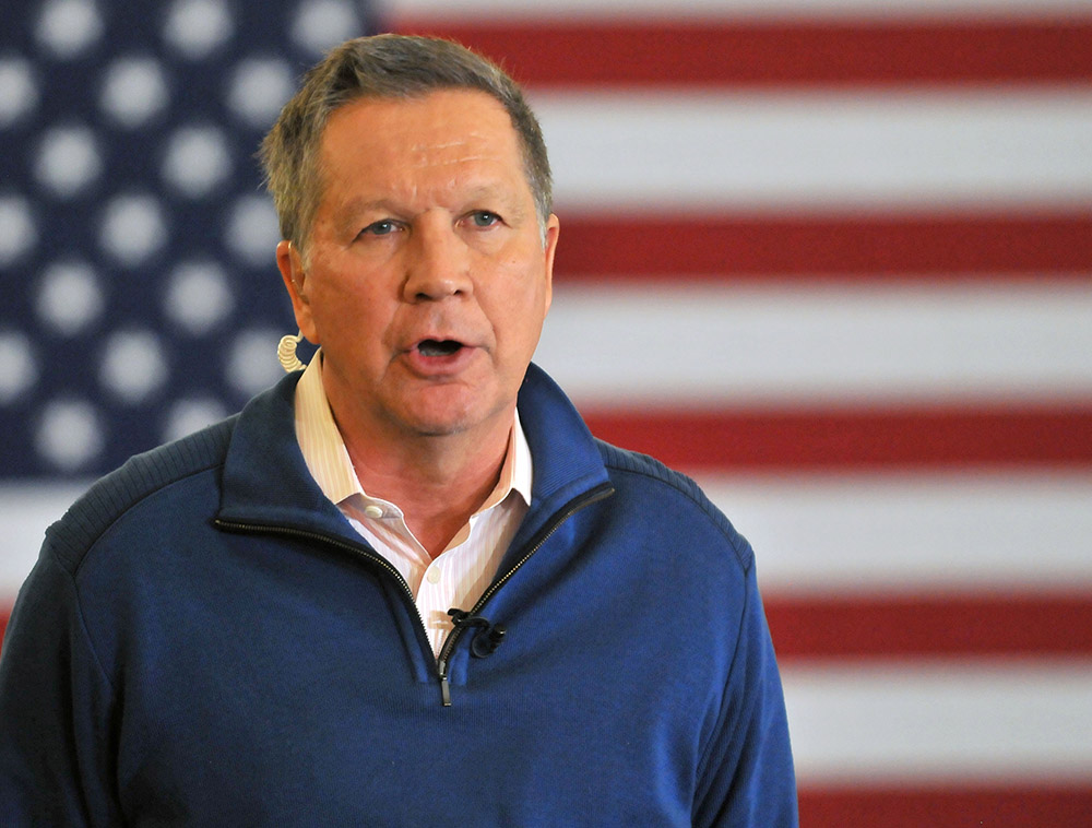 Poll: Kasich leads Trump 33-31 in Michigan