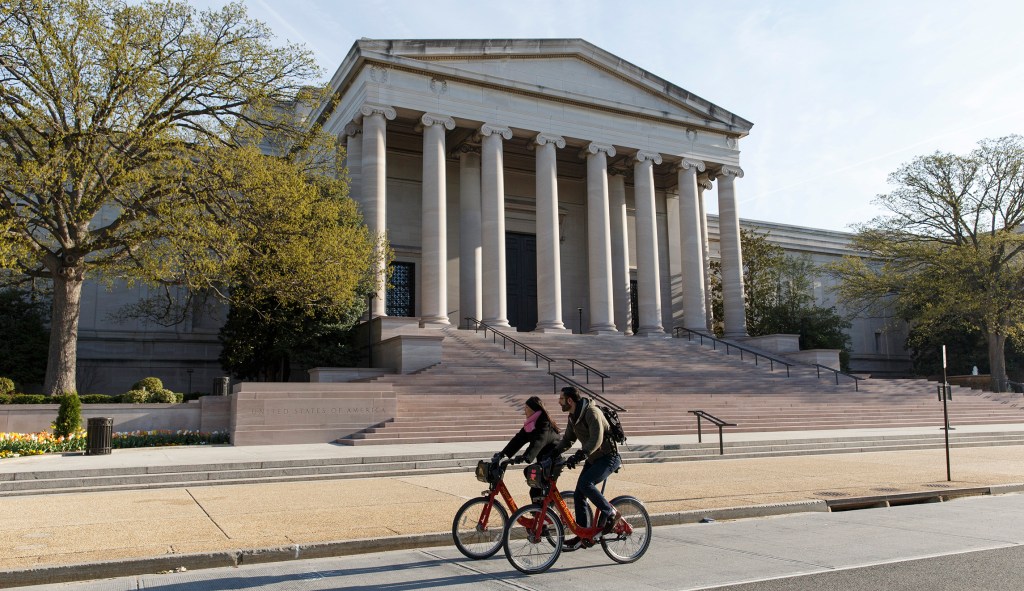 Another noose found on the National Mall in DC