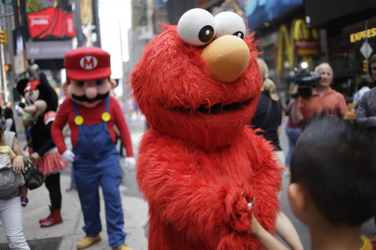 Ticket me Elmo: NYC weighs street character law