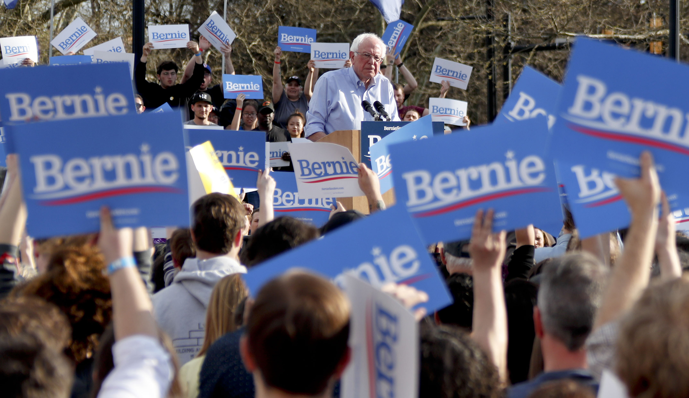 Bernie Sanders presidential campaign unionizes