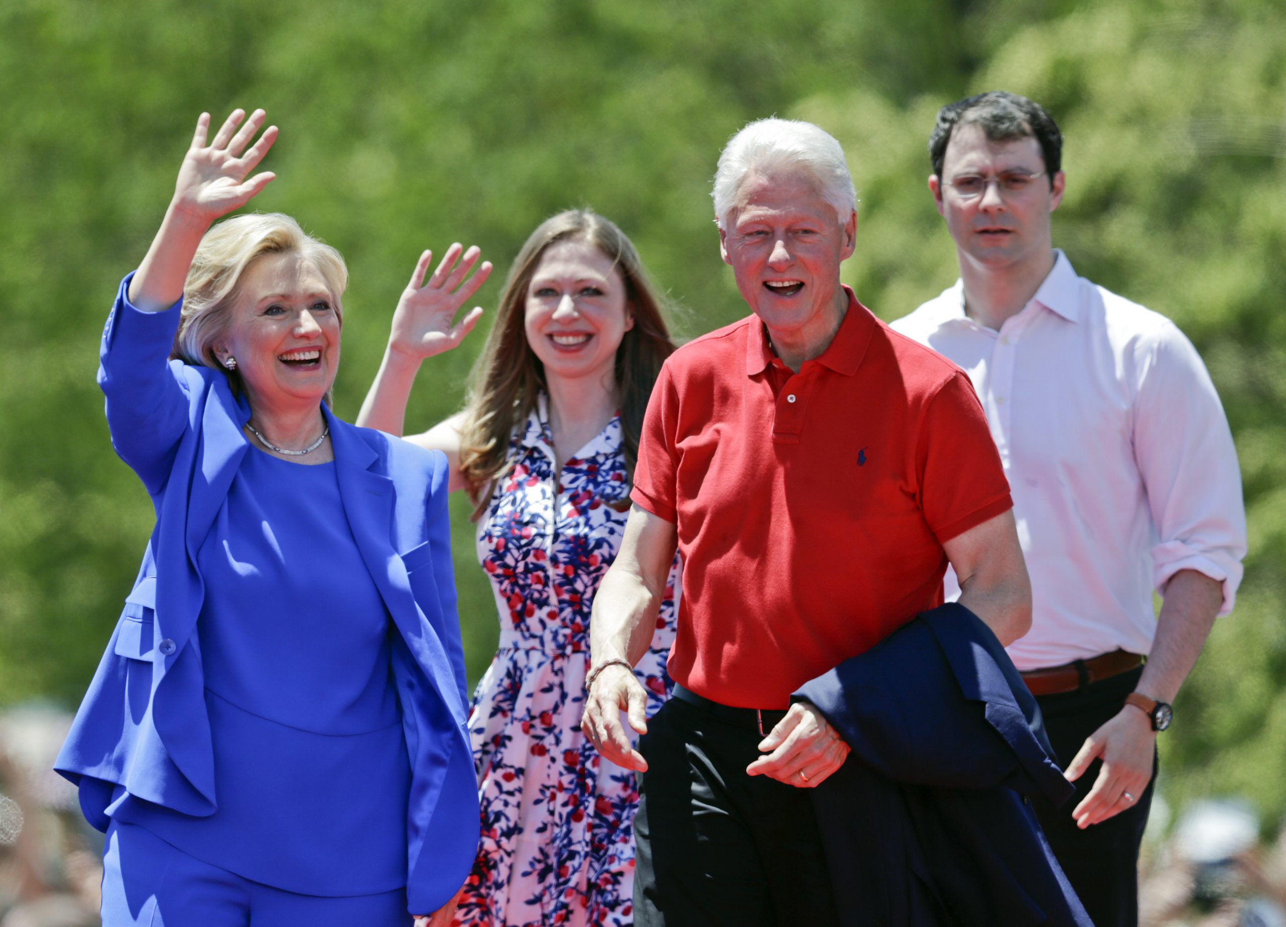 Watchdog pushes for probe into Clinton favors for son-in-law