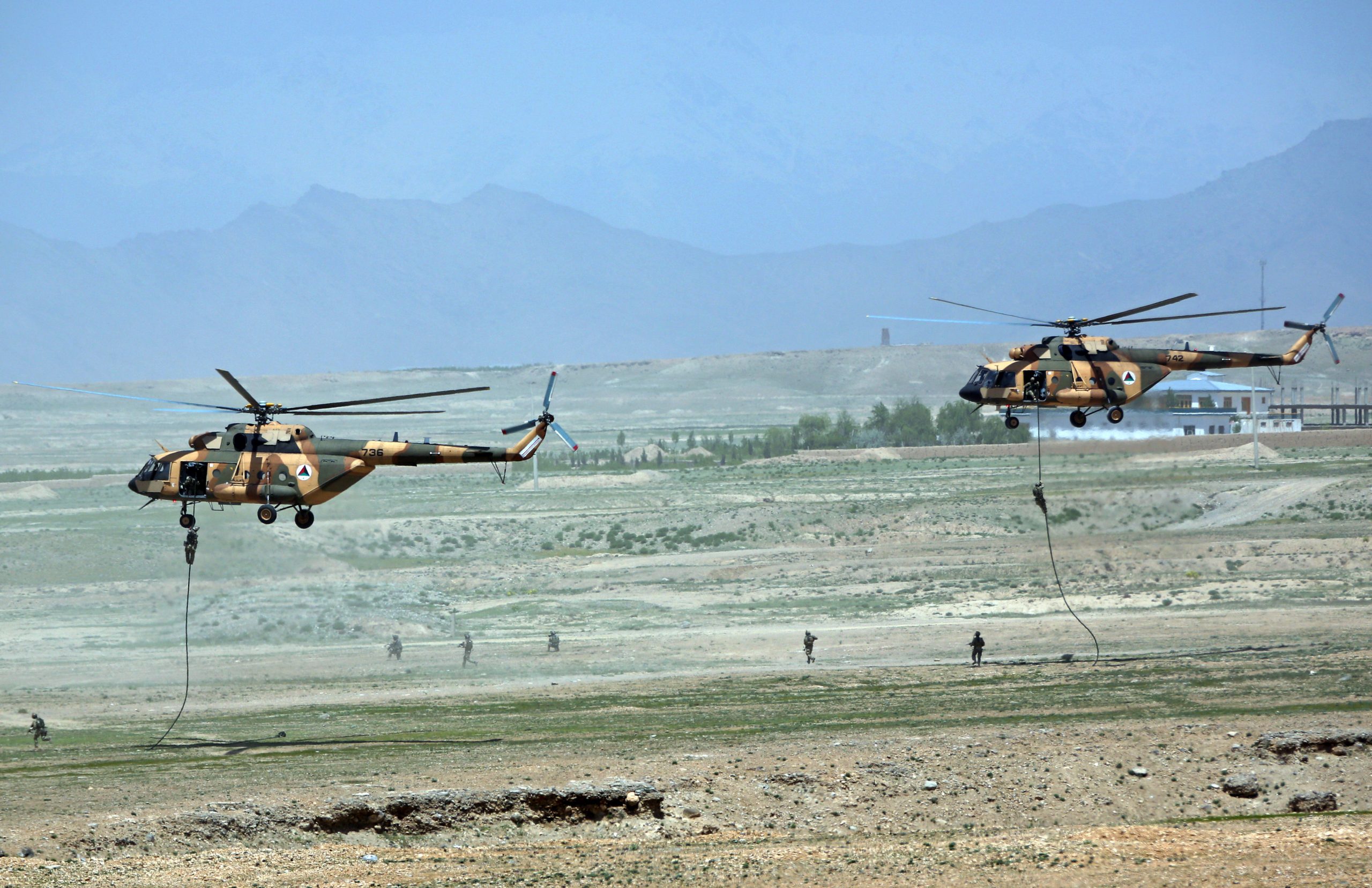 US gen: Corruption is top threat in Afghanistan