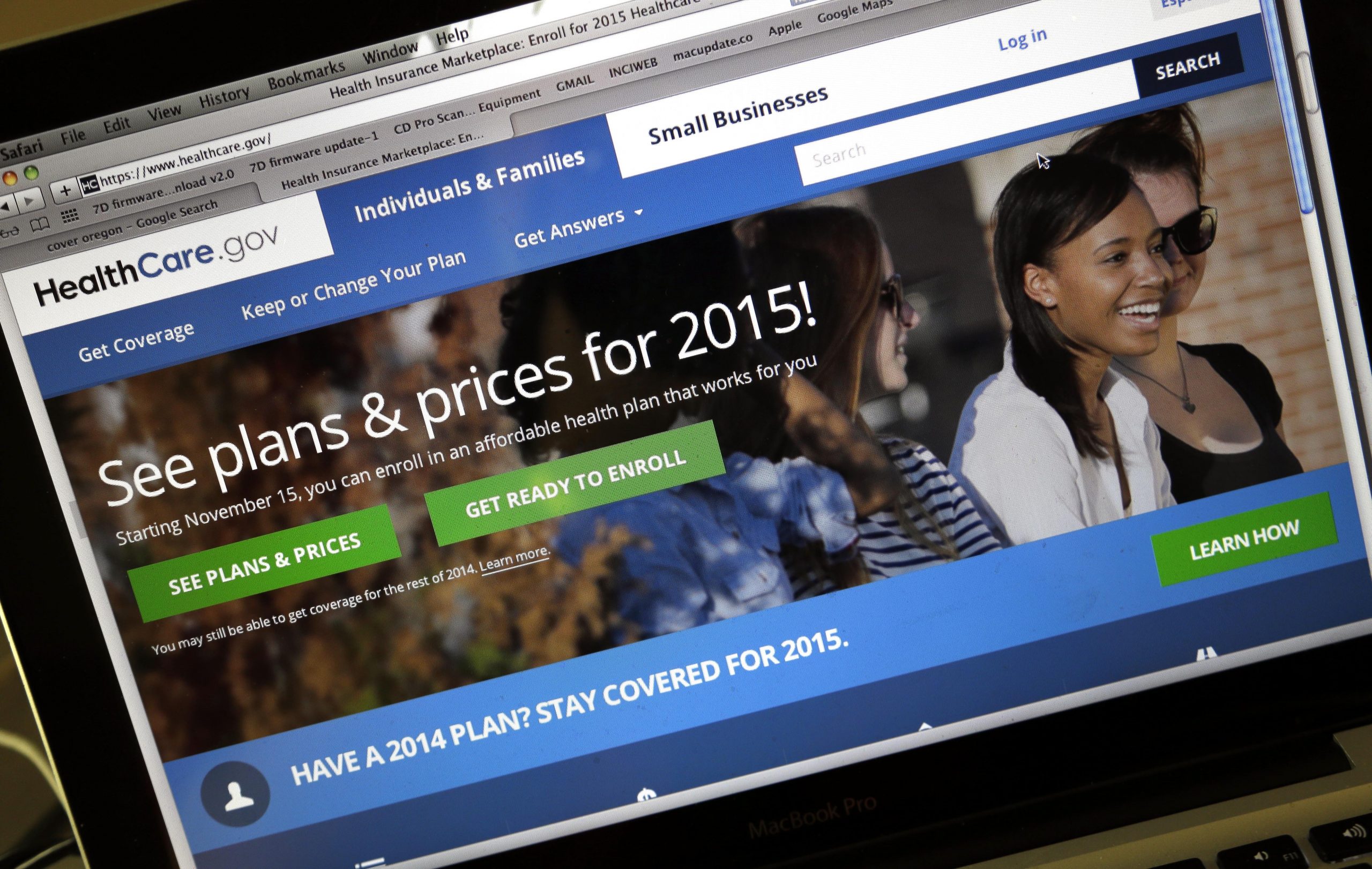 Report: Government didn’t review contractors for healthcare.gov